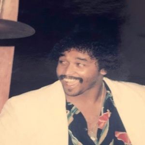 Meet your Posher, Tad